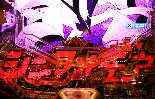 ぱちんこ・フィーバー戦姫絶唱シンフォギア3黄金絶唱・裏ボタン