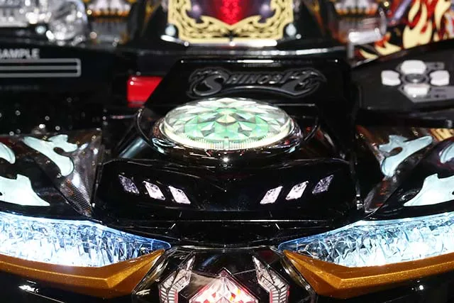 ぱちんこアナザーゴッドハーデス狂乱・リーチ前予告