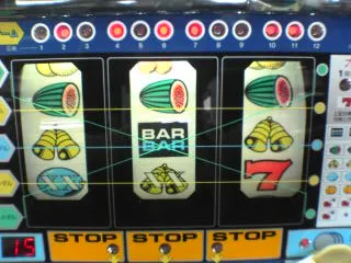 パルサー８