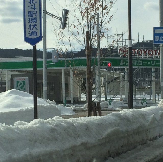 新函館北斗駅レンタカー－４